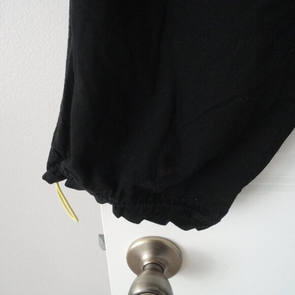 KOI scrub top/bottom/pants/black/S/butterfly motif/limited edition - Picture 9 of 16